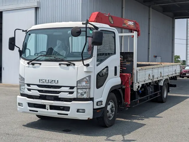 いすゞ フォワード 2PG-FRR90S1(2WD)の写真1