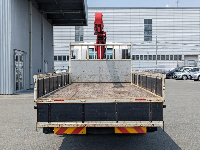 いすゞ フォワード 2PG-FRR90S1(2WD)の写真9