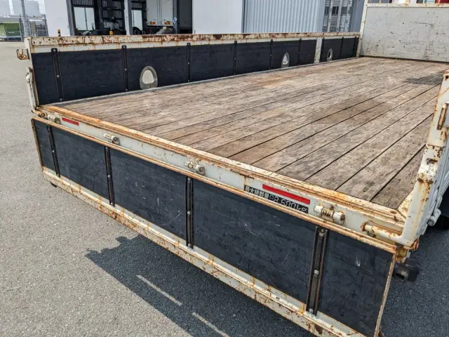 いすゞ フォワード 2PG-FRR90S1(2WD)の写真14