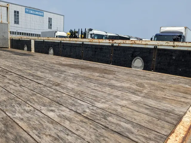 いすゞ フォワード 2PG-FRR90S1(2WD)の写真20