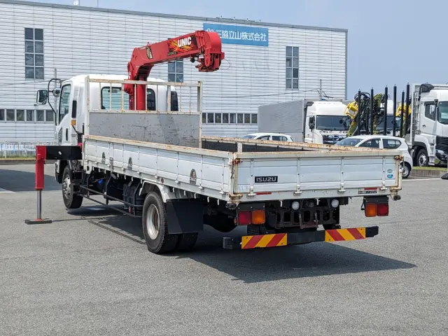 いすゞ フォワード 2PG-FRR90S1(2WD)の写真30