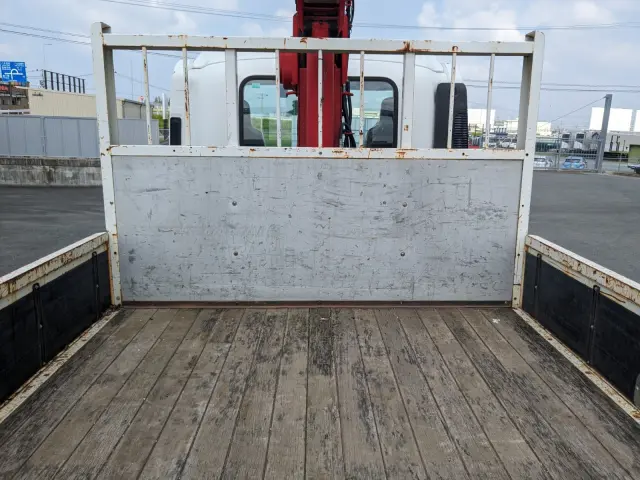 いすゞ フォワード 2PG-FRR90S1(2WD)の写真17