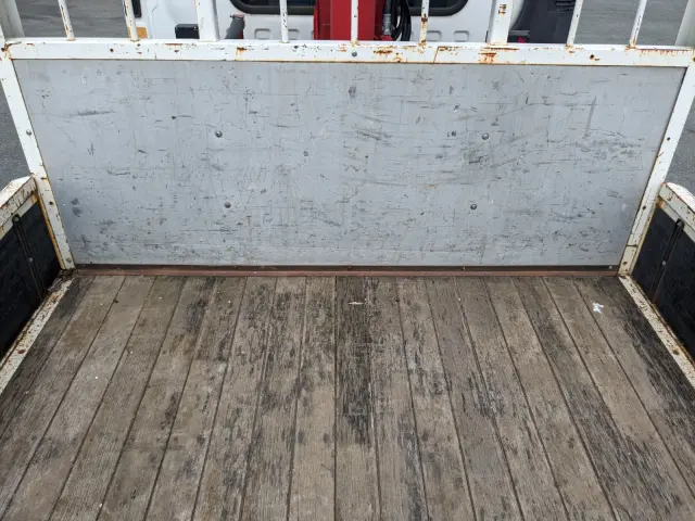 いすゞ フォワード 2PG-FRR90S1(2WD)の写真18