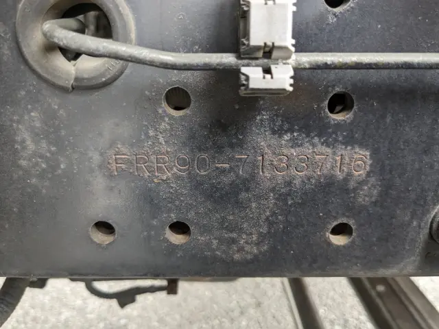 いすゞ フォワード 2PG-FRR90S1(2WD)の写真43