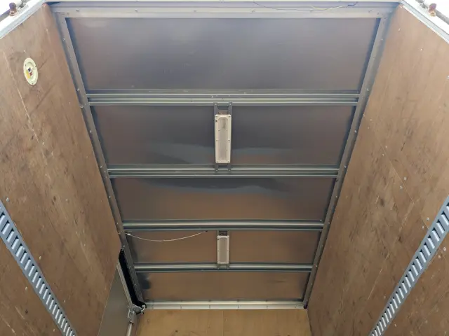 いすゞ エルフ TKG-NKS85AN(4WD)の写真12