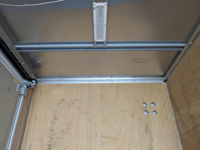 いすゞ エルフ TKG-NKS85AN(4WD)の写真14