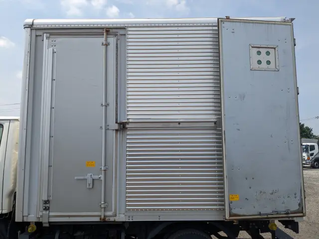 いすゞ エルフ TKG-NKS85AN(4WD)の写真19