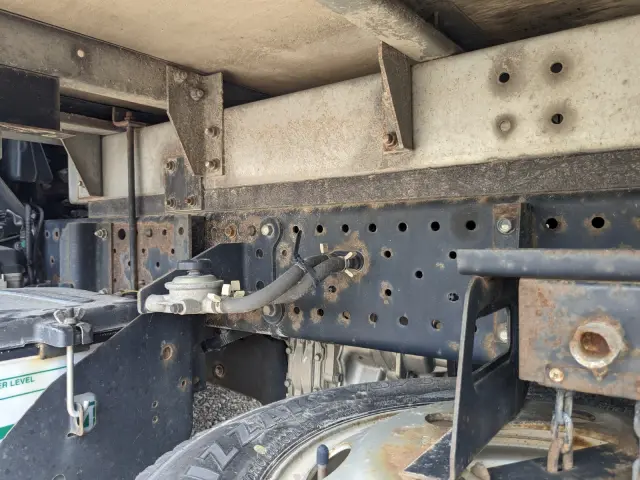 いすゞ エルフ TKG-NKS85AN(4WD)の写真25