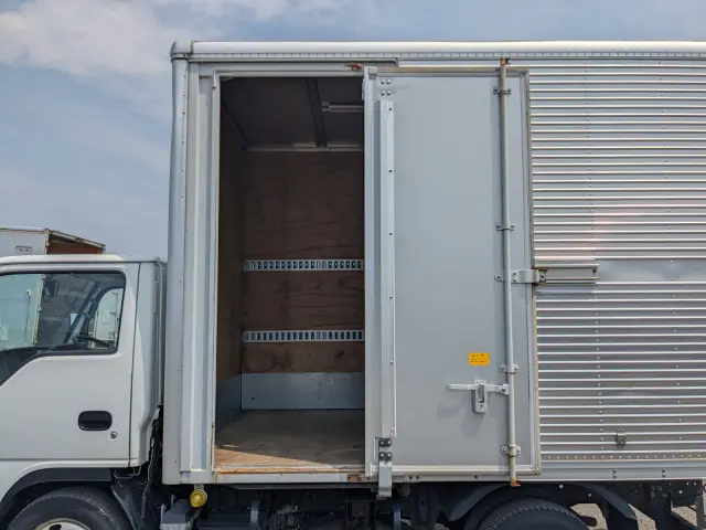 いすゞ エルフ TKG-NKS85AN(4WD)の写真30
