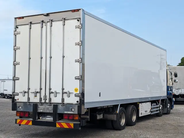 日野 プロフィア 2DG-FW1AHJ(8x4)の写真5