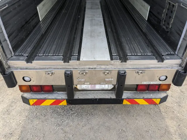 日野 プロフィア 2DG-FW1AHJ(8x4)の写真10