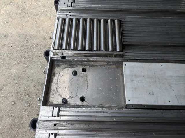 日野 プロフィア 2DG-FW1AHJ(8x4)の写真13