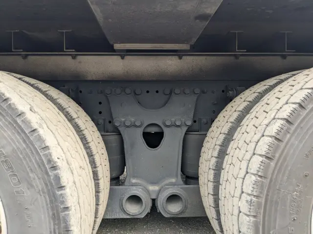 日野 プロフィア 2DG-FW1AHJ(8x4)の写真25