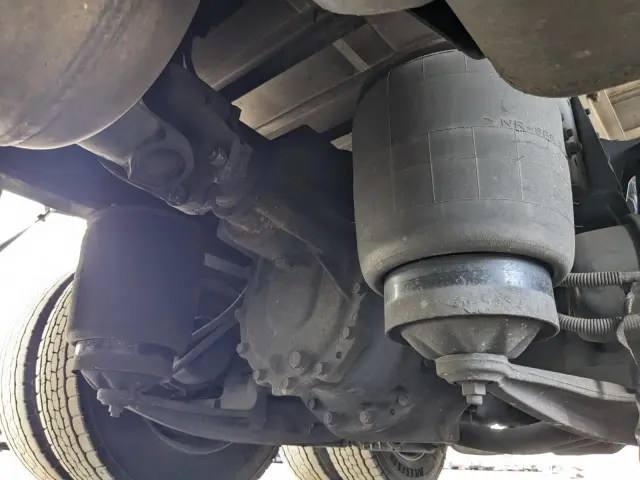 日野 プロフィア 2DG-FW1AHJ(8x4)の写真26