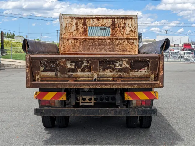 いすゞ フォワード TKG-FRR90S1(2WD)の写真8