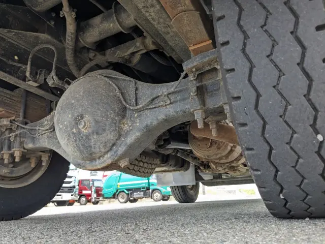 いすゞ フォワード TKG-FRR90S1(2WD)の写真12