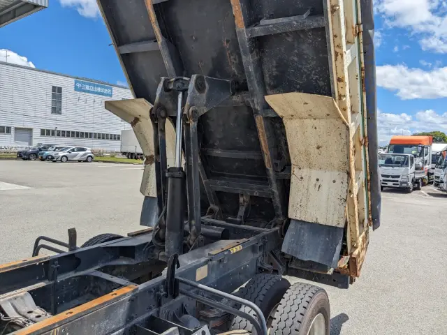 いすゞ フォワード TKG-FRR90S1(2WD)の写真17