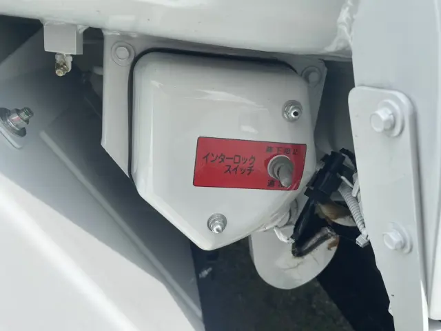 三菱 キャンター 2RG-FEAV0(2WD)の写真43