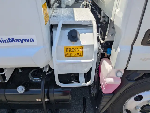 三菱 キャンター 2RG-FEAV0(2WD)の写真22