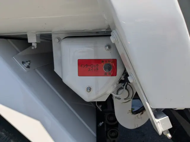 三菱 キャンター 2RG-FEAV0(2WD)の写真34