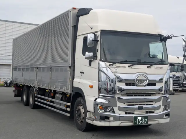 日野 プロフィア 2DG-FR1AHG(6x2)の写真2