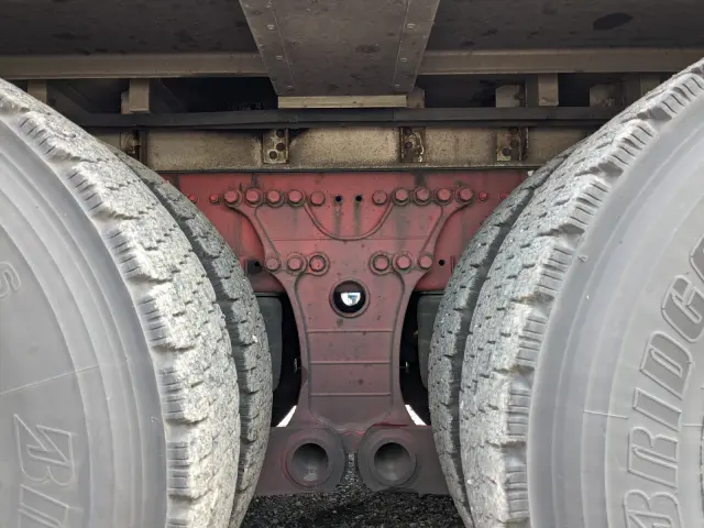 日野 プロフィア 2DG-FS1EHG(6x2)の写真22