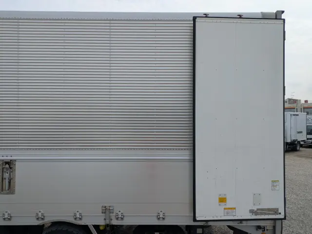 UD クオン 2PG-CG5CA(8x4)の写真23