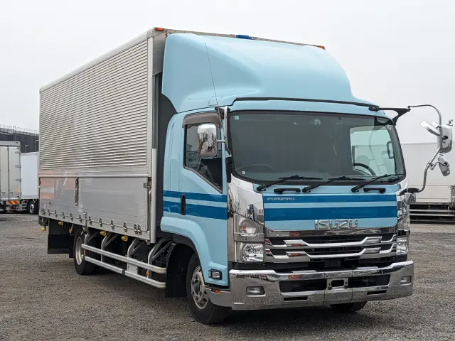 いすゞ フォワード 2RG-FRR90T2(2WD)の写真2