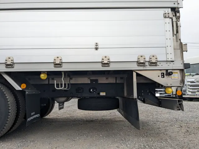 いすゞ フォワード 2RG-FRR90T2(2WD)の写真25