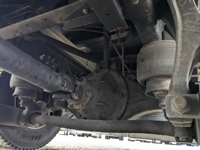 いすゞ フォワード 2RG-FRR90T2(2WD)の写真26