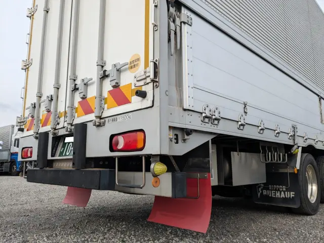 UD クオン 2PG-CG5CA(8x4)の写真6