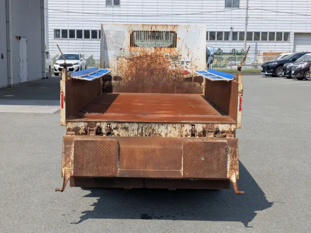 いすゞ エルフ TPG-NKR85AN(2WD)の写真8