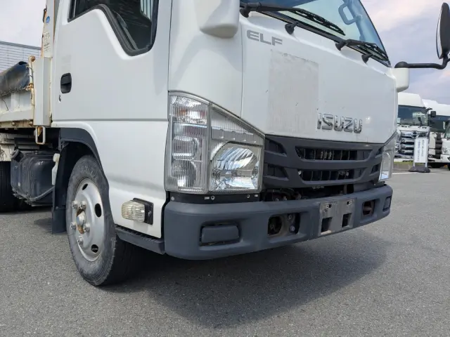 いすゞ エルフ TPG-NKR85AN(2WD)の写真23