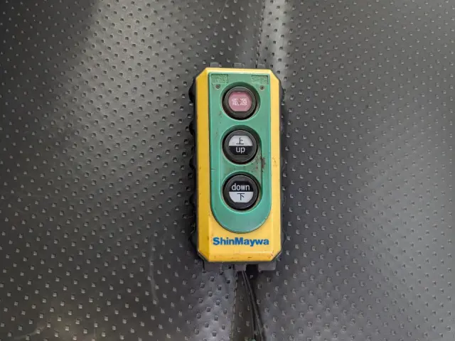 いすゞ エルフ TPG-NKR85AN(2WD)の写真43