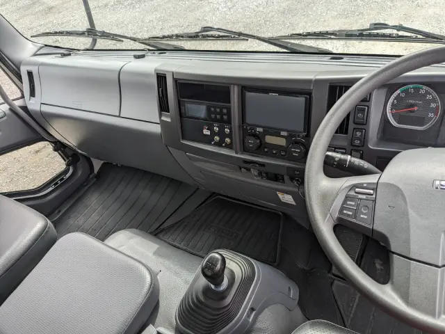 いすゞ フォワード 2PG-FRR90S2(2WD)の写真12
