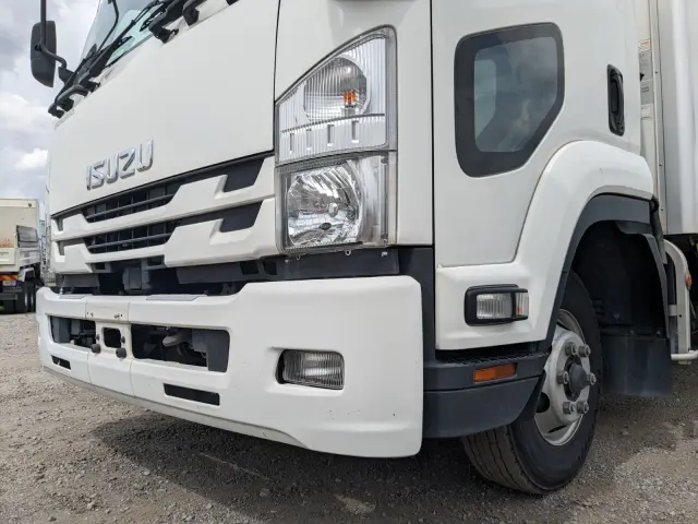 いすゞ フォワード 2PG-FRR90S2(2WD)の写真25