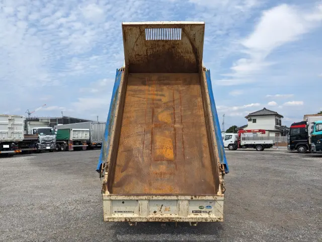 いすゞ エルフ TPG-NKR85AD(2WD)の写真14