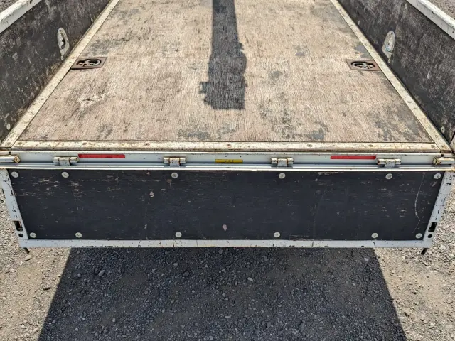三菱 キャンター TPG-FEA50(2WD)の写真14