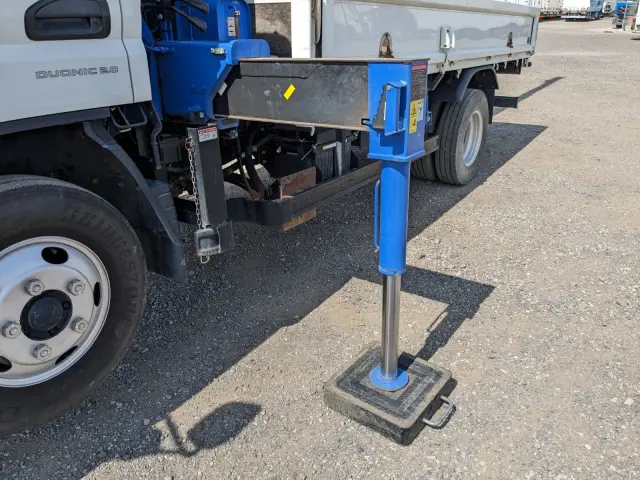 三菱 キャンター TPG-FEA50(2WD)の写真32