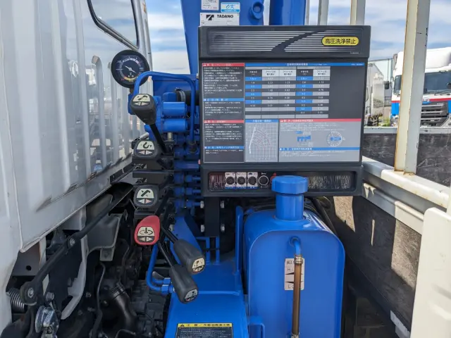 三菱 キャンター TPG-FEA50(2WD)の写真33