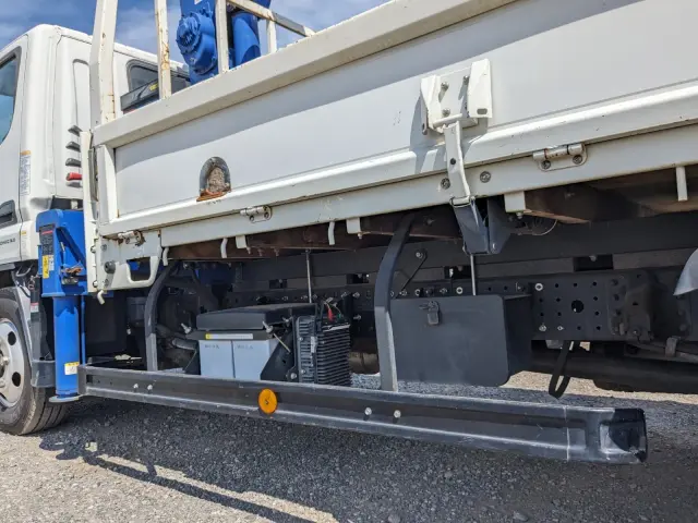 三菱 キャンター TPG-FEA50(2WD)の写真27