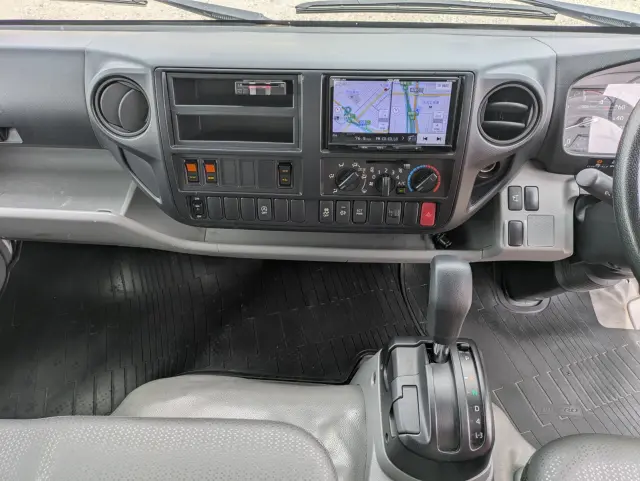 日野 デュトロ 2RG-XZU712M(2WD)の写真13
