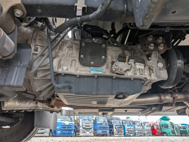 日野 デュトロ 2RG-XZU712M(2WD)の写真31