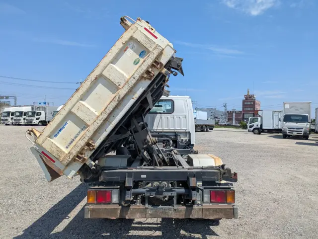 いすゞ エルフ TPG-NKR85AN(2WD)の写真30