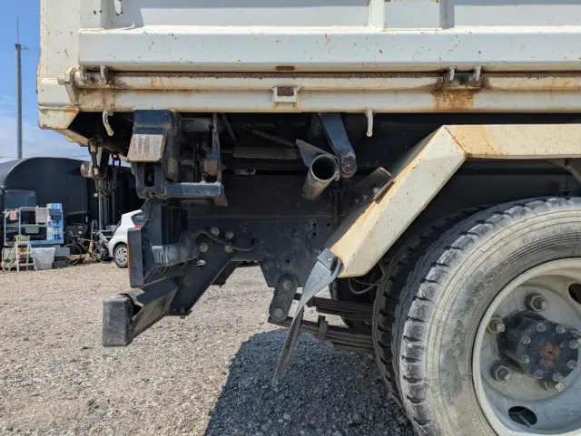 いすゞ エルフ TPG-NKR85AN(2WD)の写真34
