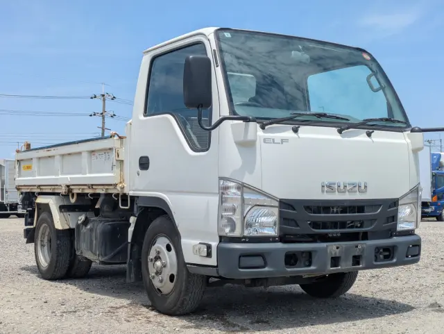 いすゞ エルフ TPG-NKR85AN(2WD)の写真2