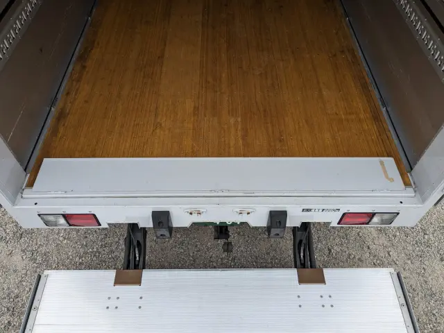 日野 レンジャー 2KG-FD2ABG(2WD)の写真13