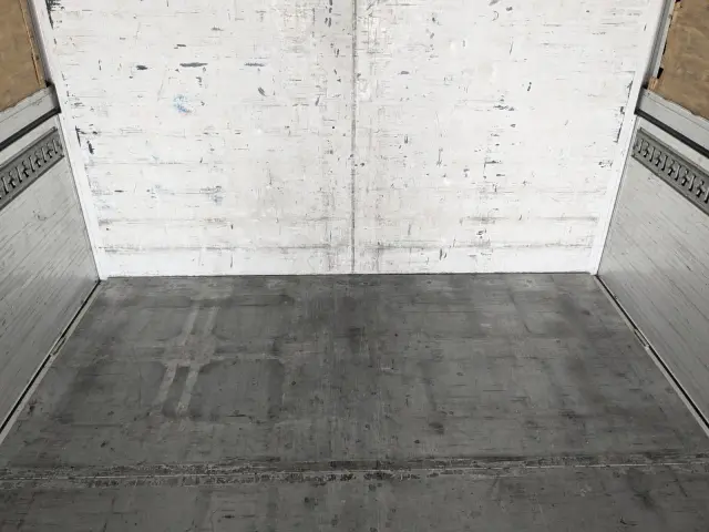 日野 プロフィア 2DG-FR1AHG(6x2)の写真24