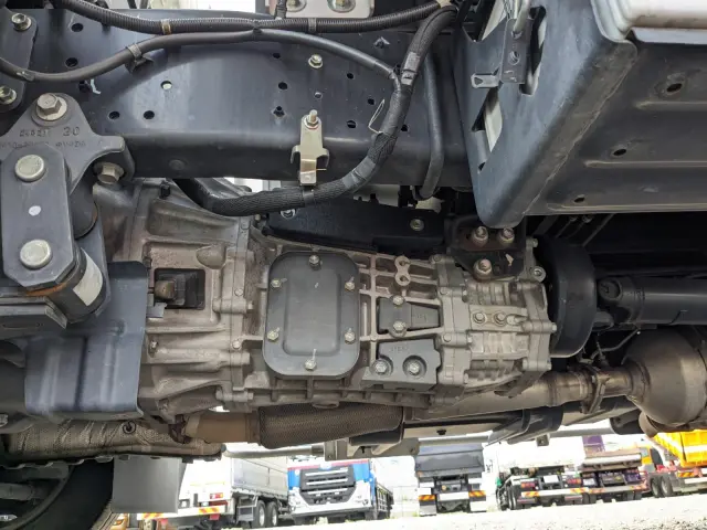 日野 デュトロ 2KG-XZU712M(2WD)の写真32