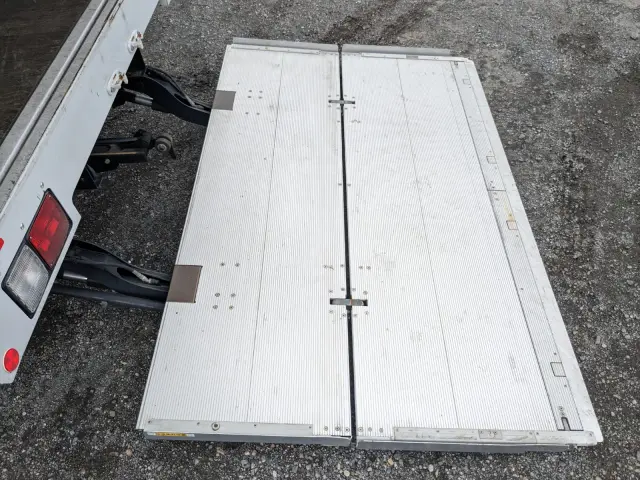 日野 レンジャー 2KG-FD2ABG(2WD)の写真16
